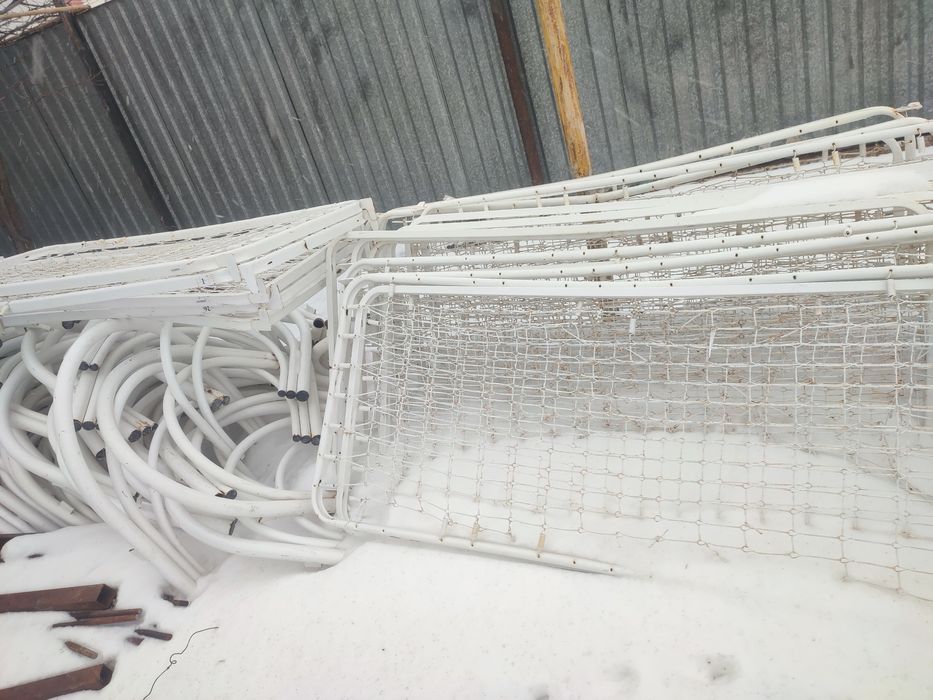 Однояросный кровать 4шт