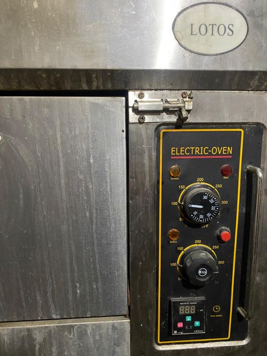 Жарочный шкаф, печь