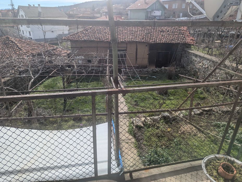 Продава се Къща в с. Славовица, Област Пазарджик - 50 кв.м за 429 €/кв.м - Снимка #3