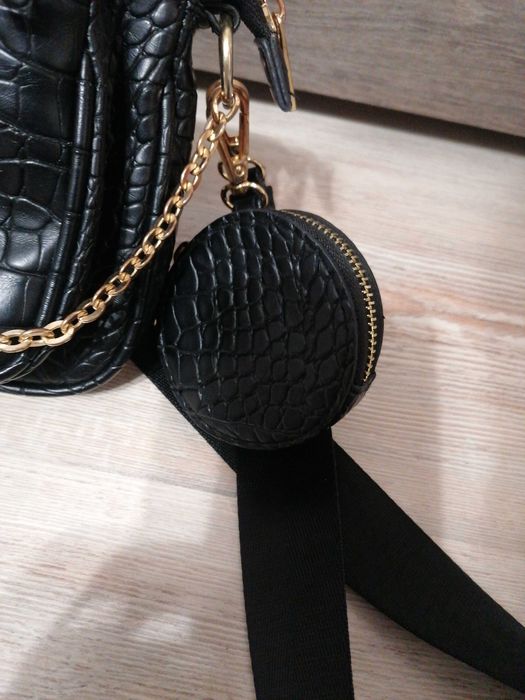 Дамска чантичка черна
