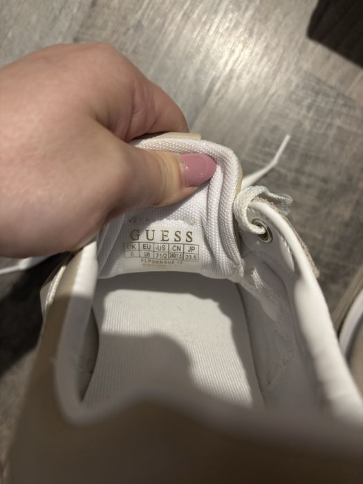 Дамски маратонки Guess