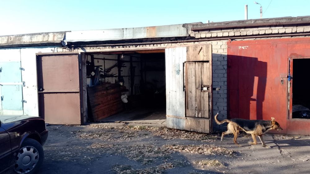 Продам гараж район угольного