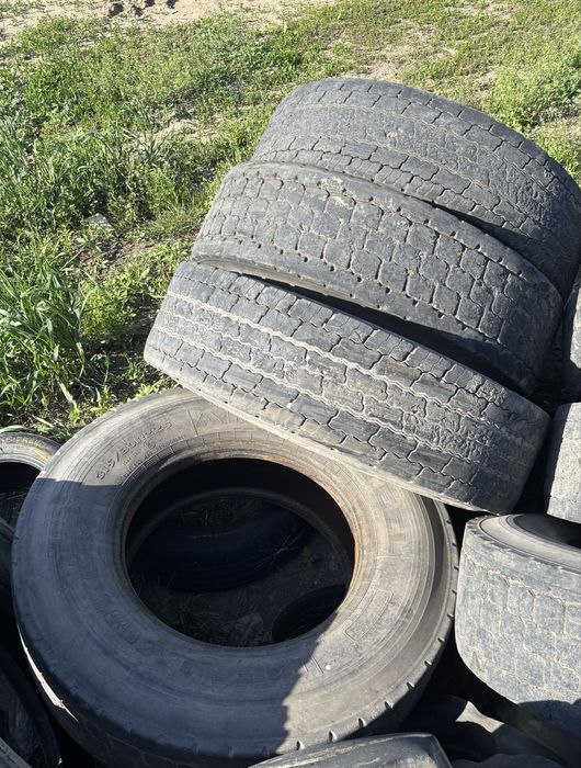 Продам резину 31580/22,5