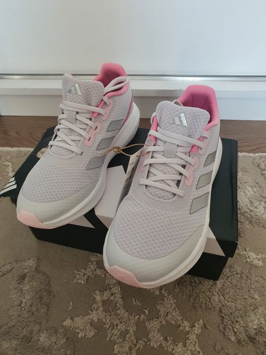 Adidas original nr 38