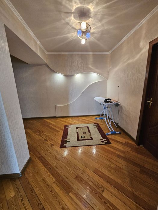 Сдаю 2-х ком кв на Дархане Московские высотки