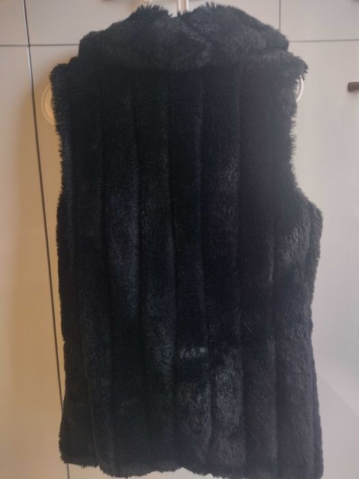 Черен дамски елек