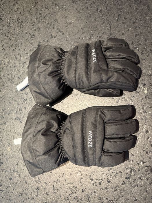 Детска ски каска Rossignol + ръкавици