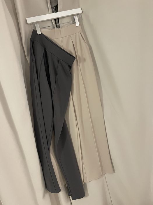 Панталони в сиво и бежаво H&M