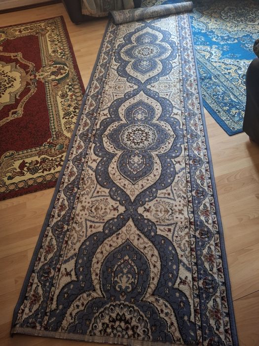 Продам дорожку и ковер