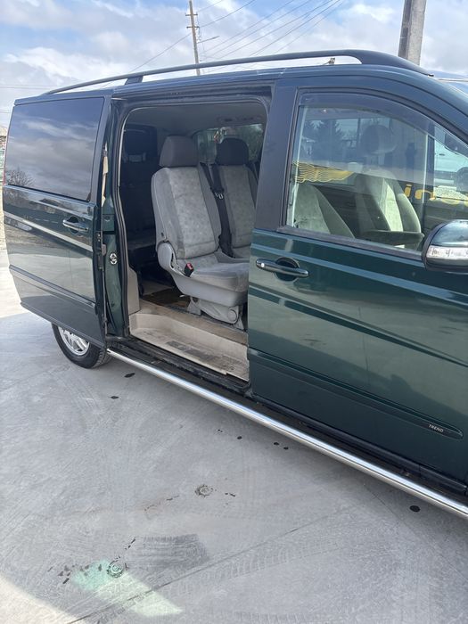 Vand Mercedes benz vito 111 cdi  7+1 locuri