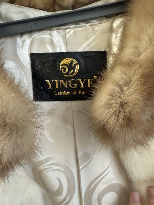 Продам норковую шубу