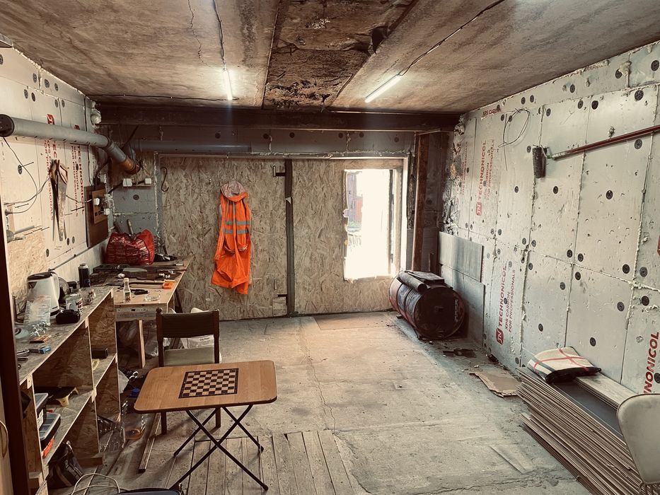 Продам гараж 26кв метров. 13 общ