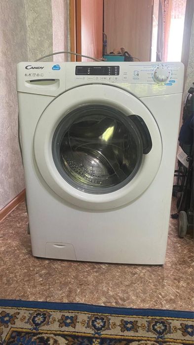Продам стиральную машину
