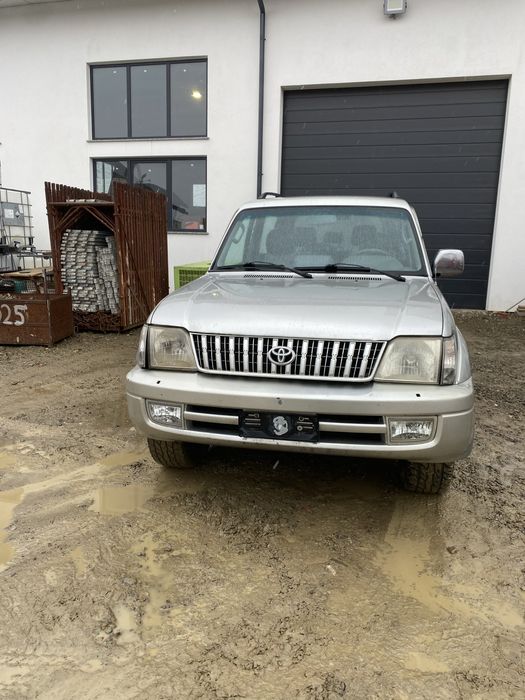 Toyota land cruiser  avariata