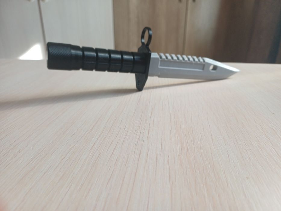 Продам пластиковые ножи cs2