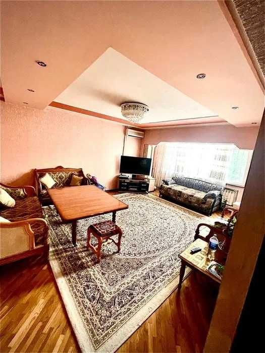 3в4 Мирабад, 83м², 2/4, кирпич, метро Ойбек, центр`