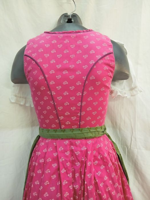 Dirndl Nr 34  rochie bavareză Oktiberfest rochie tiroleza sarafan tradițional austriac / german ,Oktoberfest