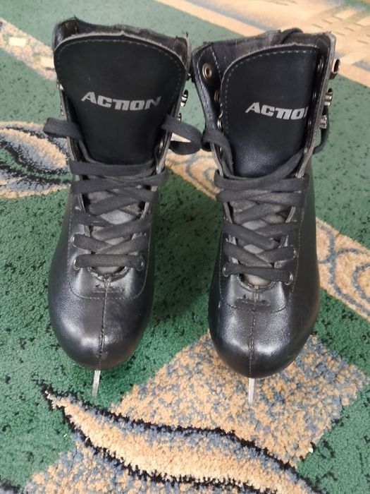 Коньки фигурные 31-32