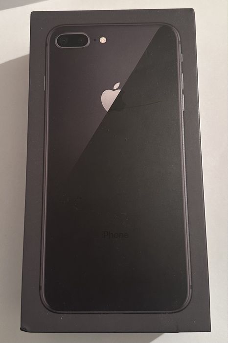 Продам iPhone 8 Plus
