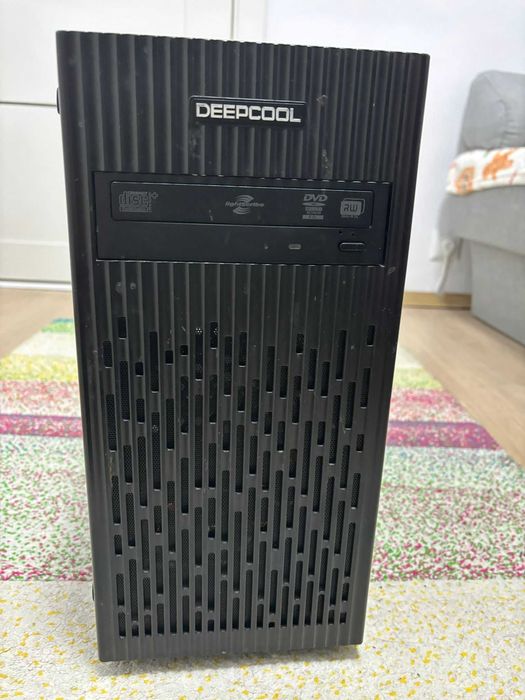 Calculator • i5-9400F • GTX 1650 4gb DDR5 • 16gb Ram • SSD 256gb Nvme