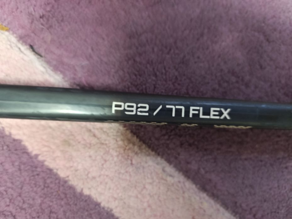 Продам клюшку Vipor Bauer