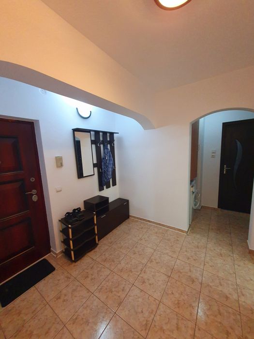 Apartament 2 cam de închiriat Berceni/5 min M2 metrou Ap-Patriei/