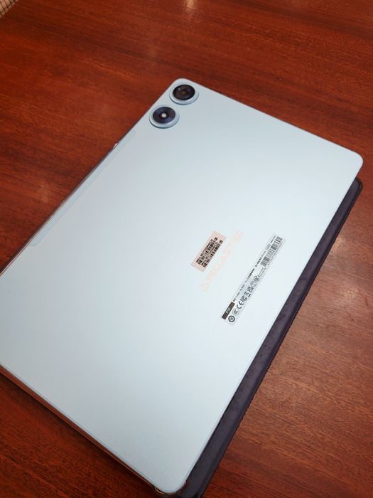 Планшет Teclast.