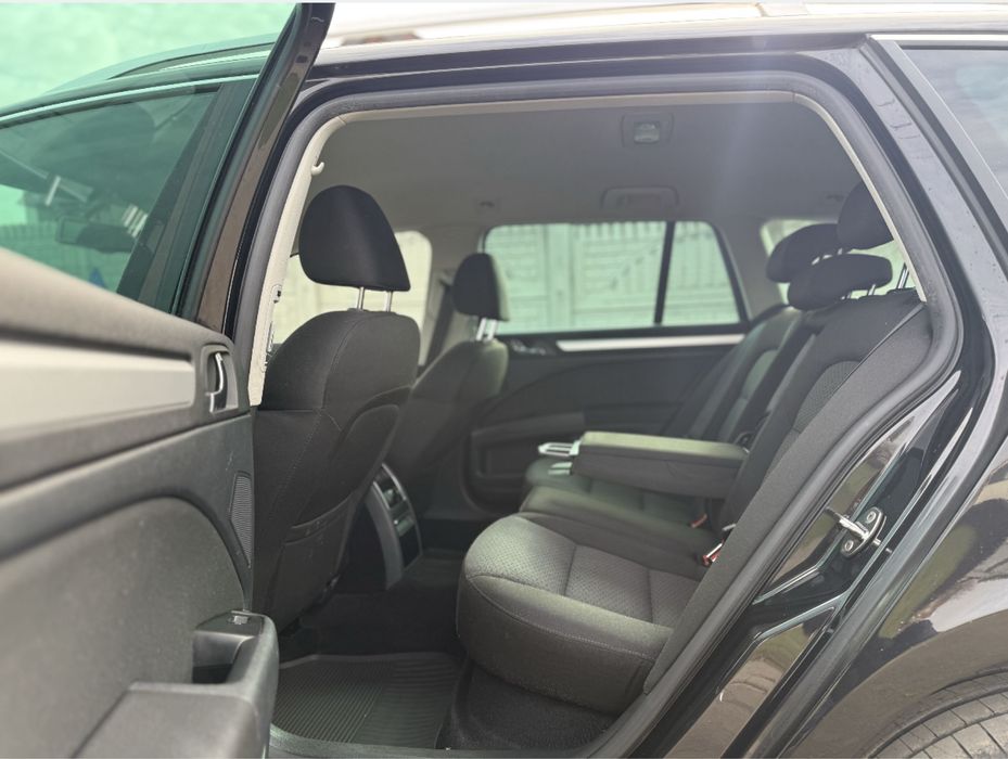 Skoda Superb euro5 170 de cai 4x4