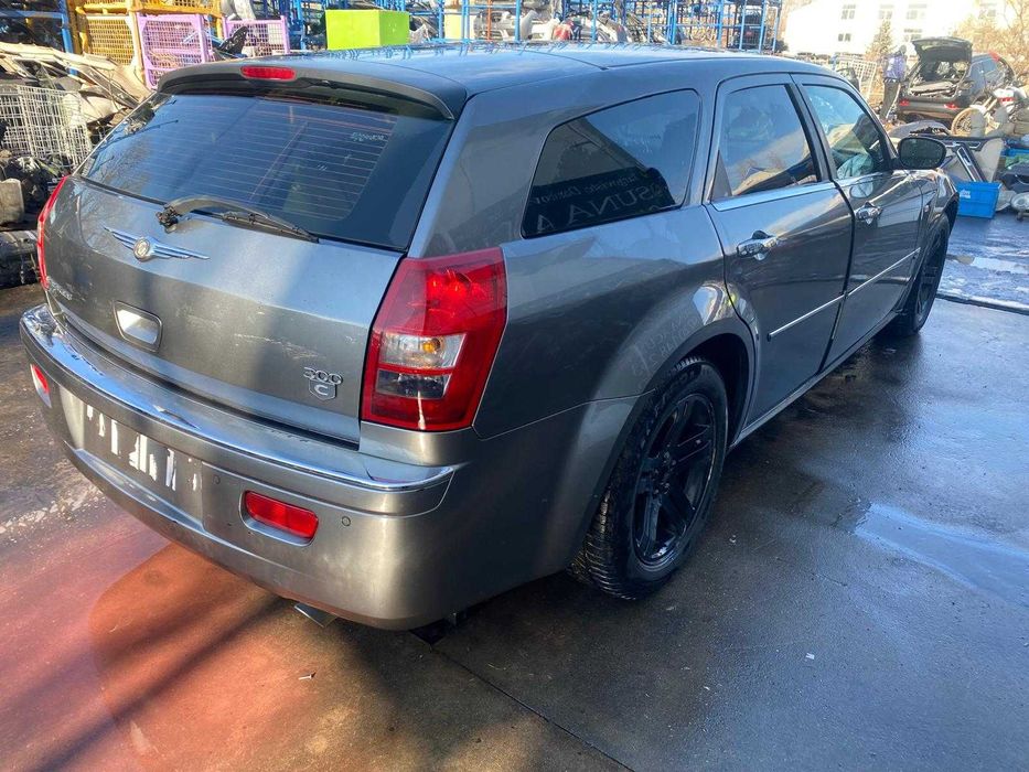 Dezmembrez chrysler 300c breack 3.0 d e4/bara 300c/far 300c/aripa 300c