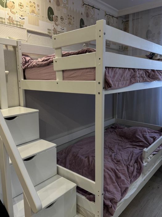 Мебель в детскую комнату