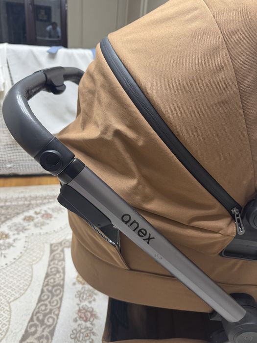 Детская коляска фирмы anex