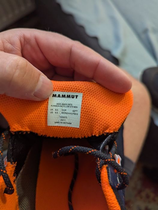 De vânzare papuci Mammut