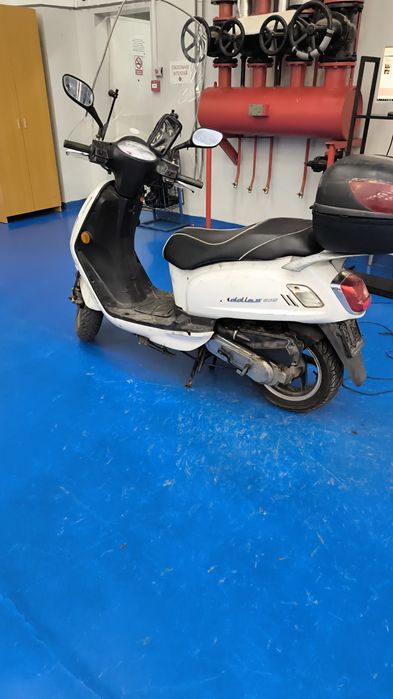 Sym fiddle 2 fără permis