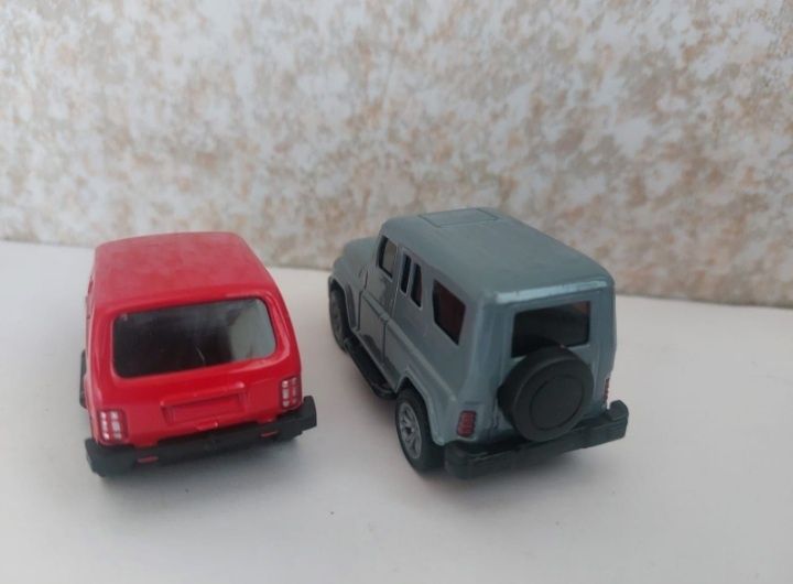 Модельки Нива Ваз 21213 и Уаз