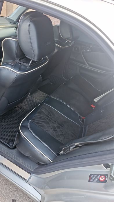 Мерседес Е 210, 112 мотор, 2001 года