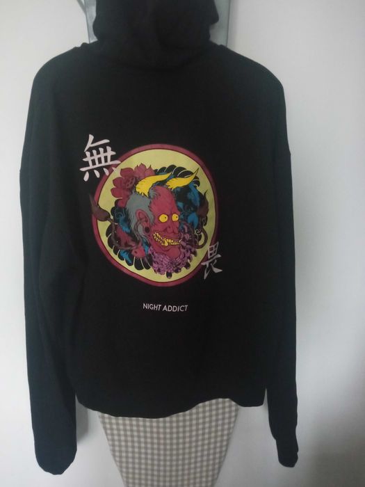 Night Addict XL суичър
