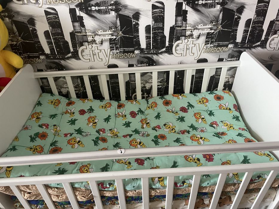 Белый манеж с кроватью матрац губка