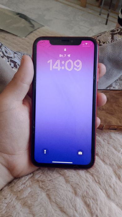В продаже IPhone XR