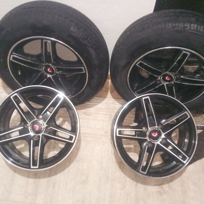 Шина с дисками  размер