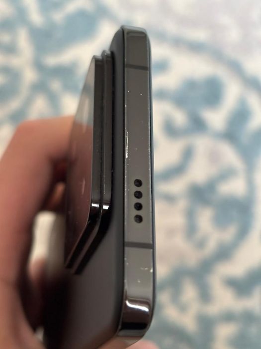 Xiaomi 14 Pro   .