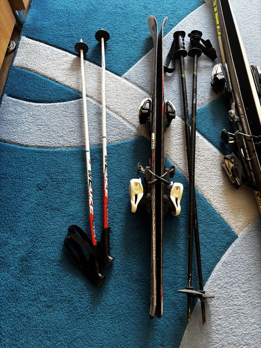 Doua perechi schiuri