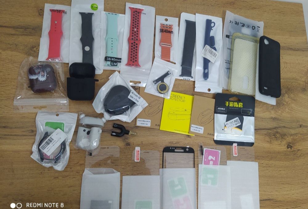 Продам чехлы на телефон (НОВЫЕ)