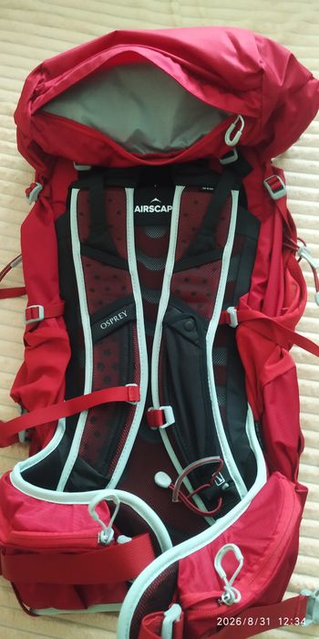 Osprey Talon 33 Cosmic Red