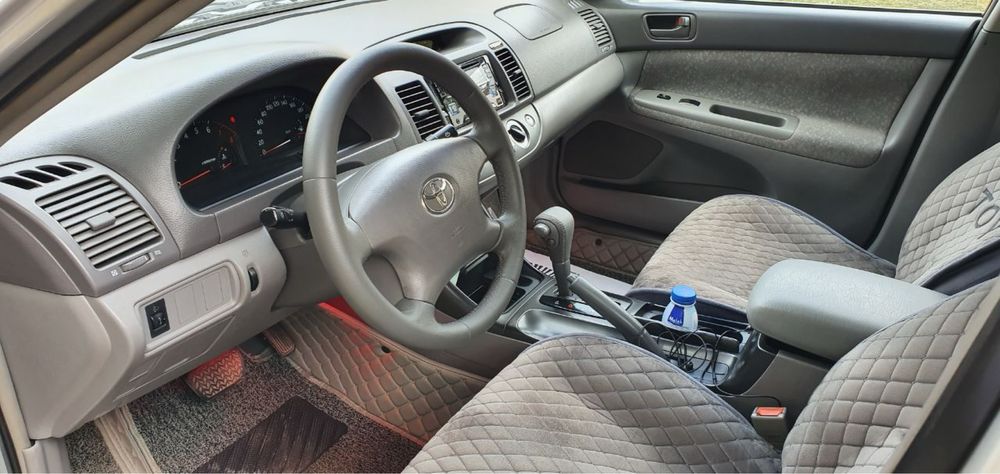 Toyota camry 35 dubai