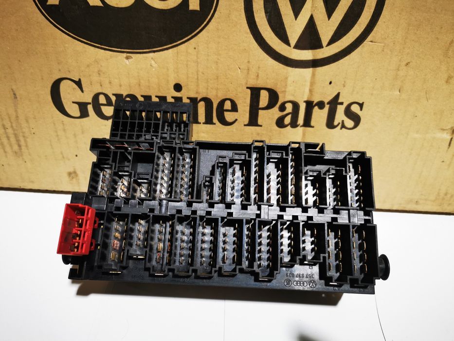 panou sigurante original volkswagen passat / golf 3 / vento / corrado