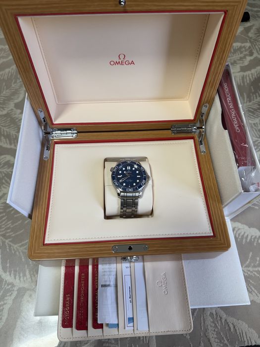 Omega Seamaster Diver 300M Co-Axial Master Chronometer 42 mm