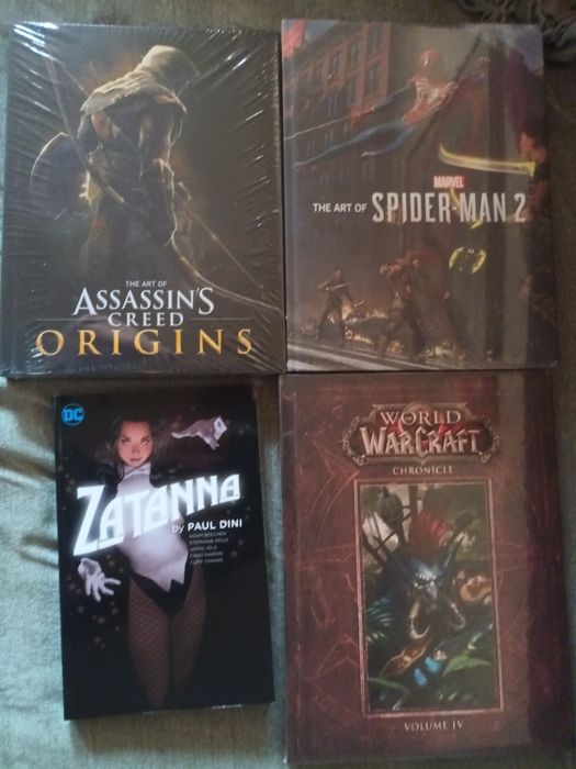 Комикси-DC; Marvel