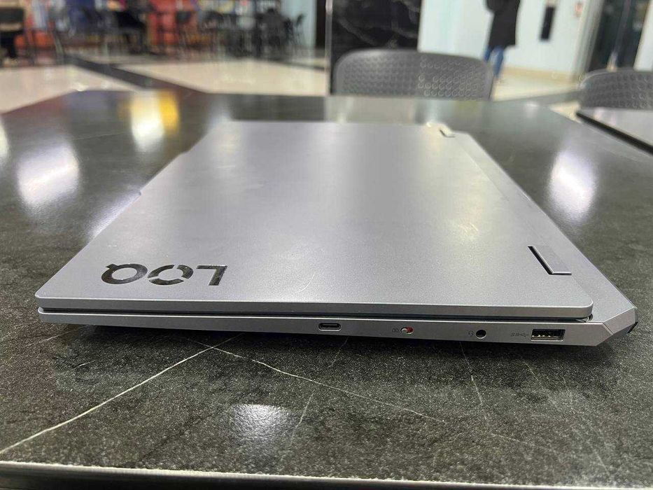 Lenovo LOQ 15IAX9