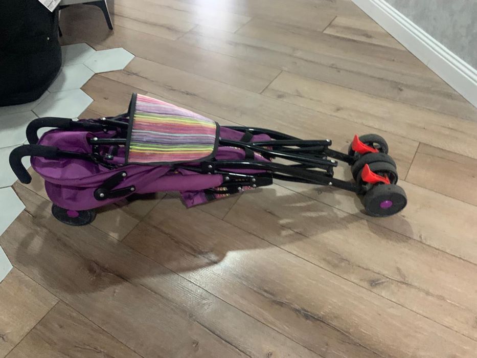 Коляска прогулочная