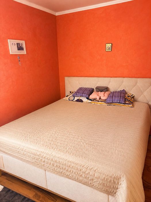 Apartament 2 camere zona Lebada etaj 3 pers fizica